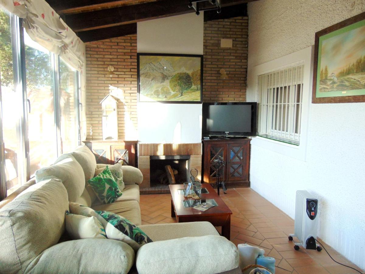 4 Bedrooms House With Enclosed Garden And Wifi At Sanlucar La Mayor *