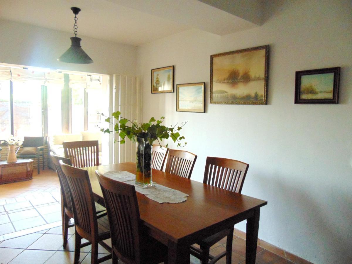 4 Bedrooms House With Enclosed Garden And Wifi At Sanlucar La Mayor